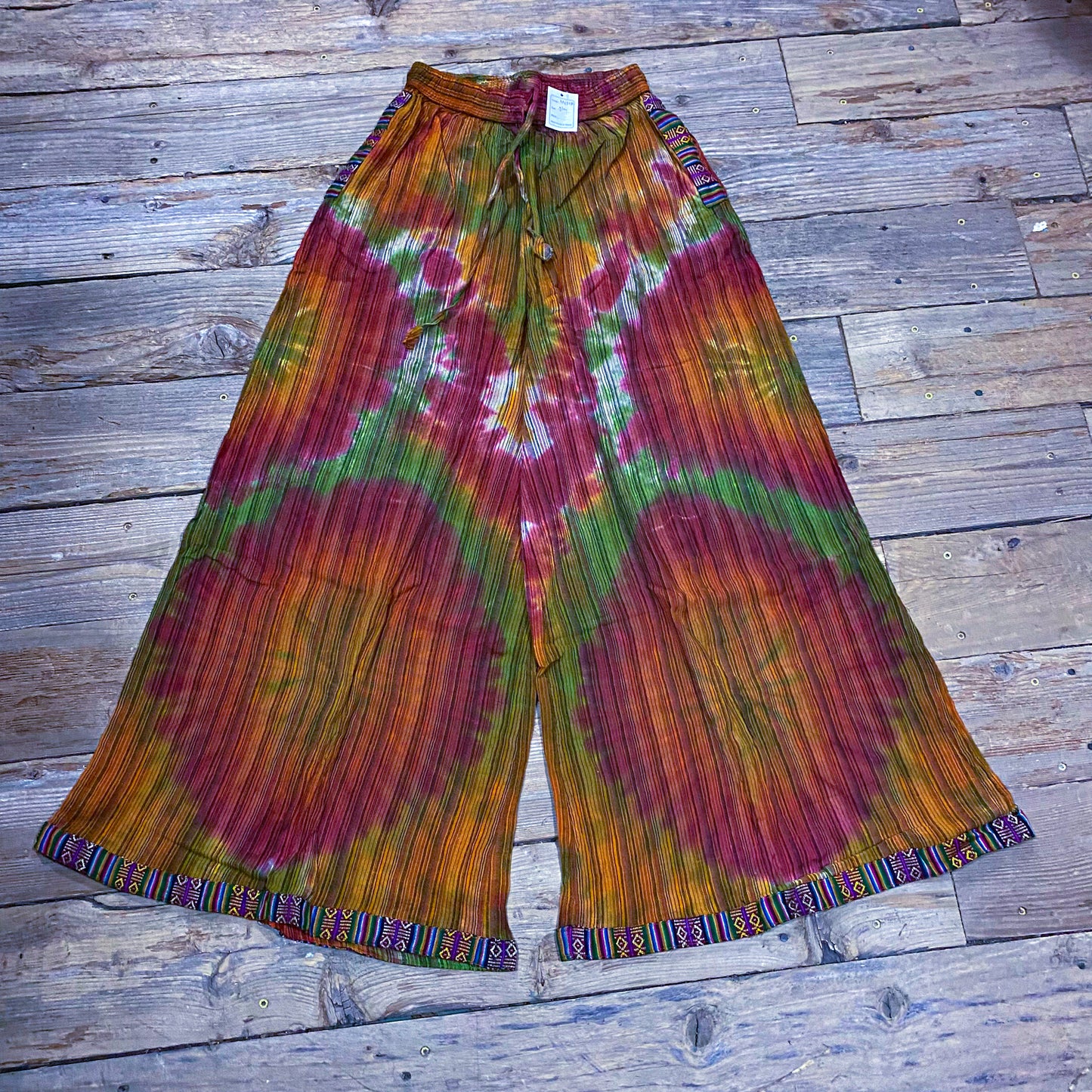 Green Forest Handcrafted Tie-Dye Palazzo Pants